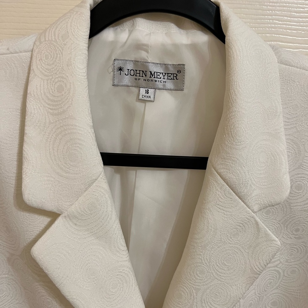 John Meyer Of Norwich Elegant White Self Patterned Blazer Jacket - Picture 5 of 8
